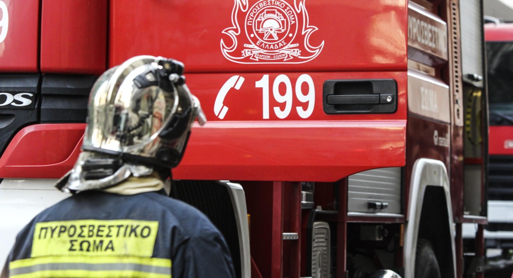 Θεσσαλονίκη: Σε ύφεση η πυρκαγιά στο Περιβολάκι Λαγκαδά