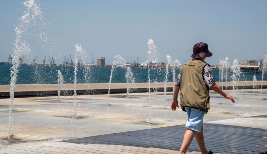 Πώς να αναγνωρίσετε και να αντιμετωπίσετε τη θερμοπληξία