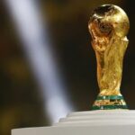 Μουντιάλ 2026: Η Louis Vuitton παρουσίασε το εντυπωσιακό μπαούλο που θα μεταφέρει το τρόπαιο (vid)