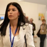 Εντονο φραστικό επεισόδιο της Λατινοπούλου με Ρομά στην Τήνο