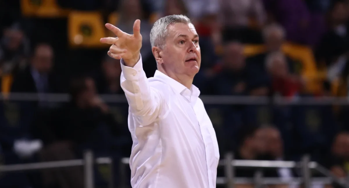 Μπαγκάτσκις: «Η Ελλάδα έχει μεγάλα ονόματα – Εμείς ελέγξαμε το παιχνίδι»