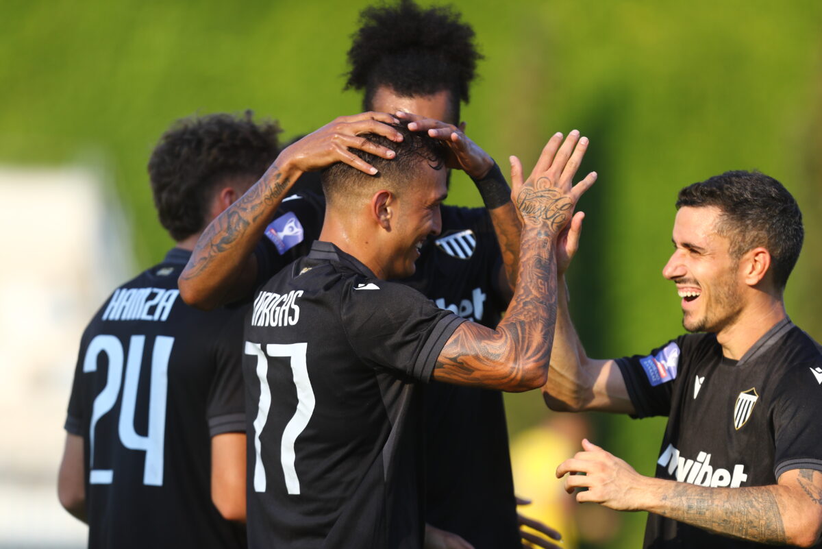 Σκόραρε ξανά η Καλαμάτα για το 3-0 (vid)