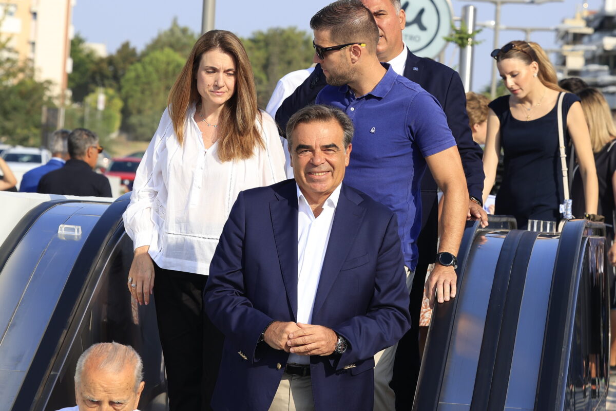 Η τελετή παράδοσης των νέων σταθμών μετρό στην Καλαμαριά