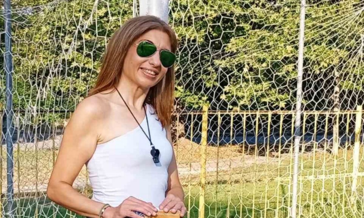 Γυναίκα διαιτητής γράφει μυθιστόρημα για τον έρωτα
