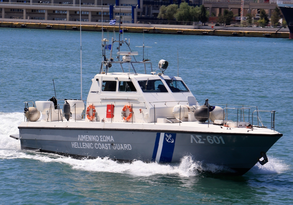 Νέα αφιξη μεταναστών στα νότια της Κρήτης, λέμβος με 39 άτομα