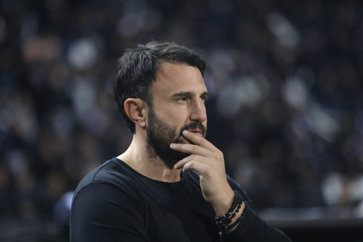 Έξαλλος με Κολόμπο ο Καρυπίδης- Τα… άκουσε ο Μάτος σύμφωνα με το φύλλο αγώνα!