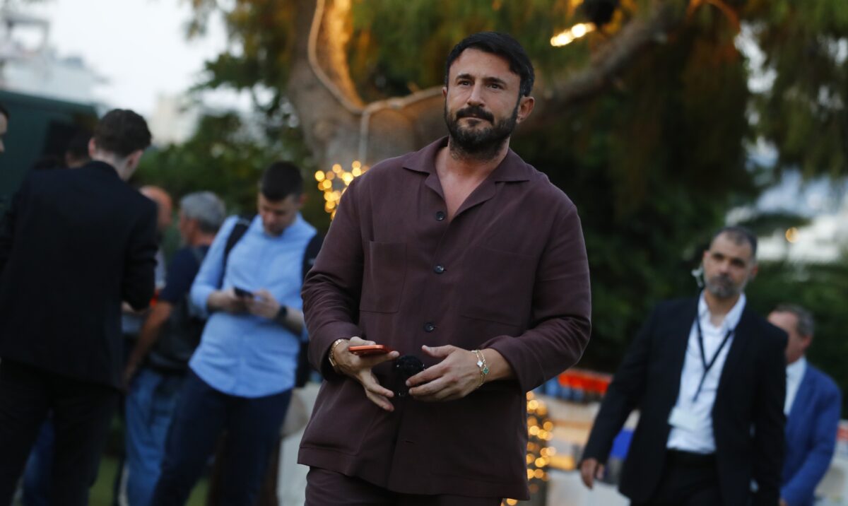 Super League: Απαγόρευση εισόδου για 15 μέρες στον Καρυπίδη