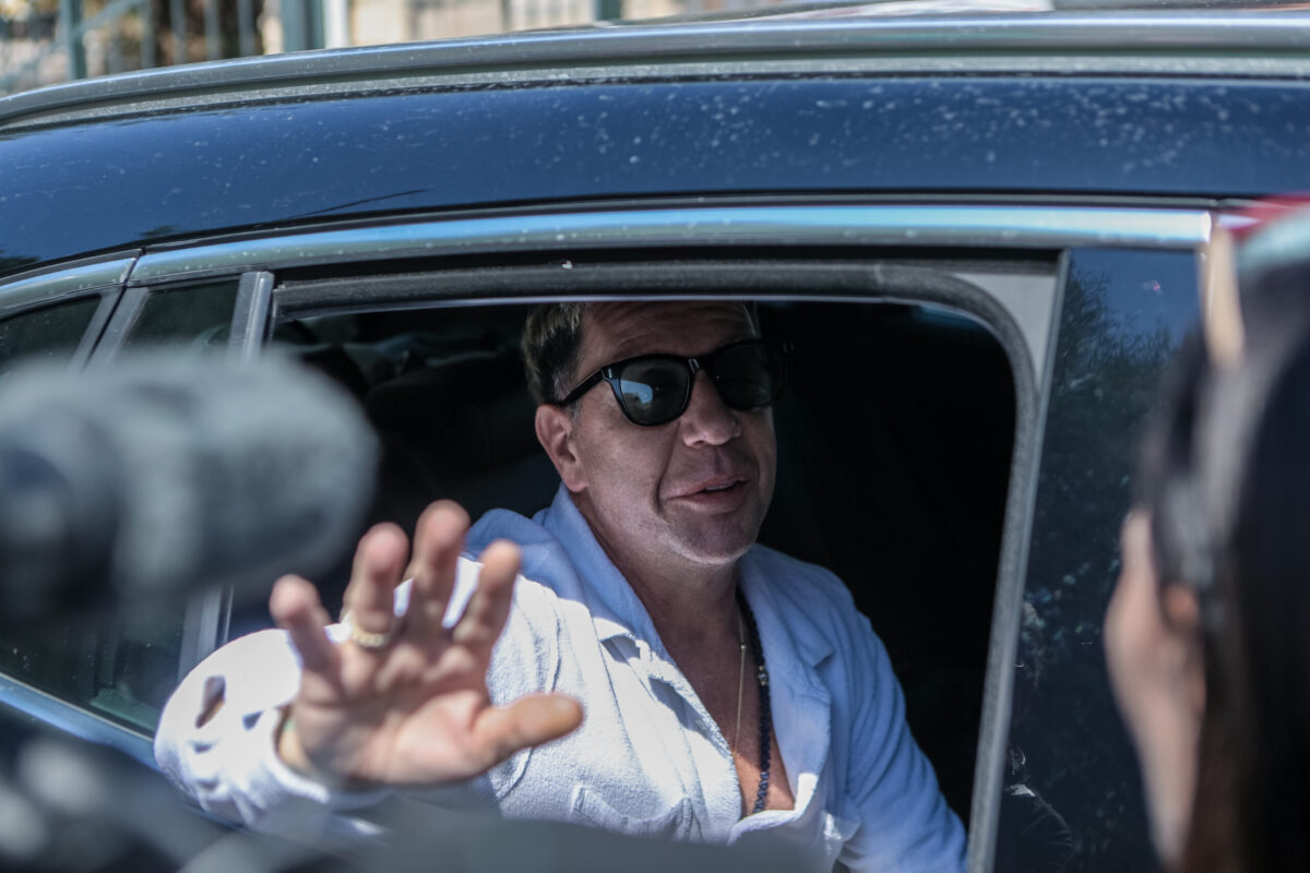 Μαζωνάκη: Ο 58χρονος γιατρός διαχωρίζει τη θέση του – «Δεν είχα καμία σχέση εκτός από την ΚΑΡΠΑ»