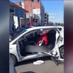 Θεσσαλονίκη: Οδηγός έπαθε επιληπτική κρίση και έπεσε πάνω σε σταθμευμένα οχήματα (vid)