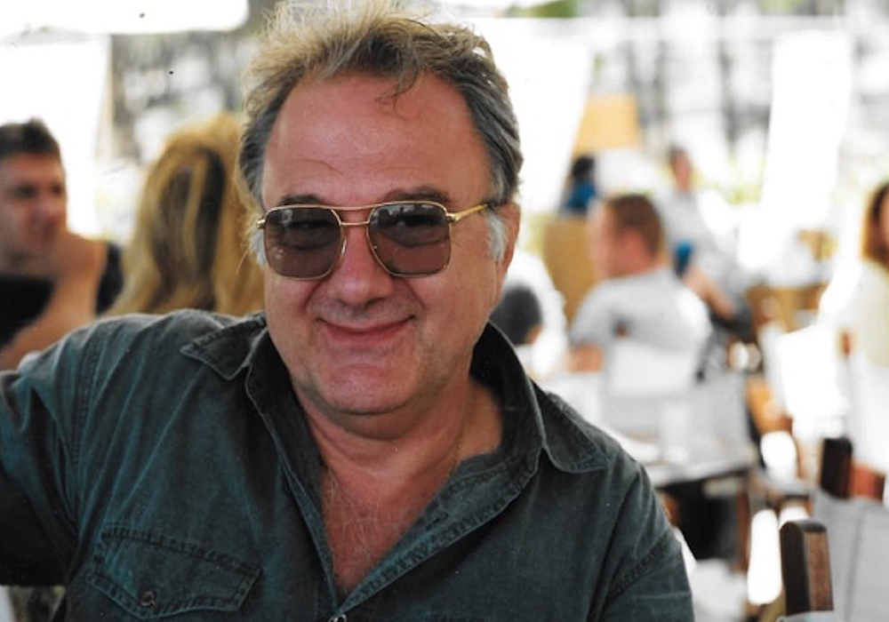 Παύλος Λιάρος: «Αναρωτιόμουν αν αγαπούσα περισσότερο τον Φούντα ή τον πατέρα μου» (vids)