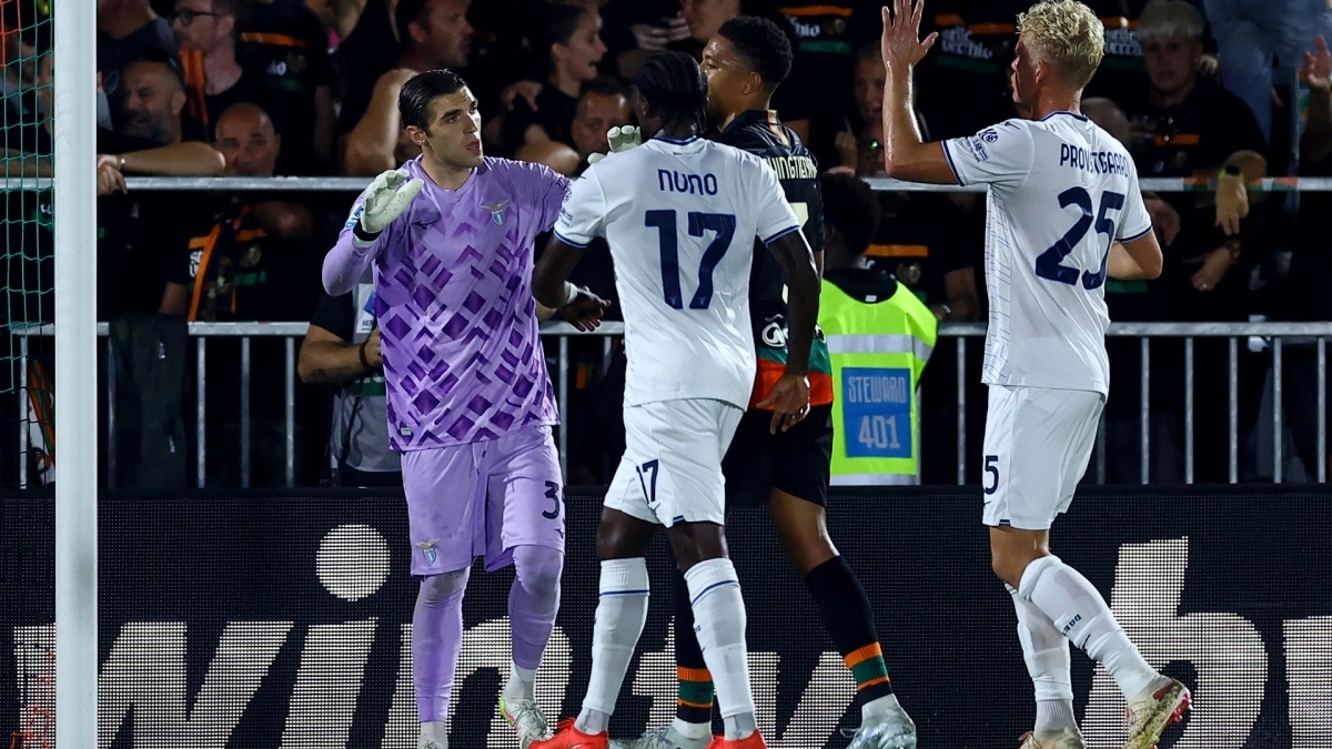 2-0 την Βενέτσια η Λάτσιο και έπιασε κορυφή