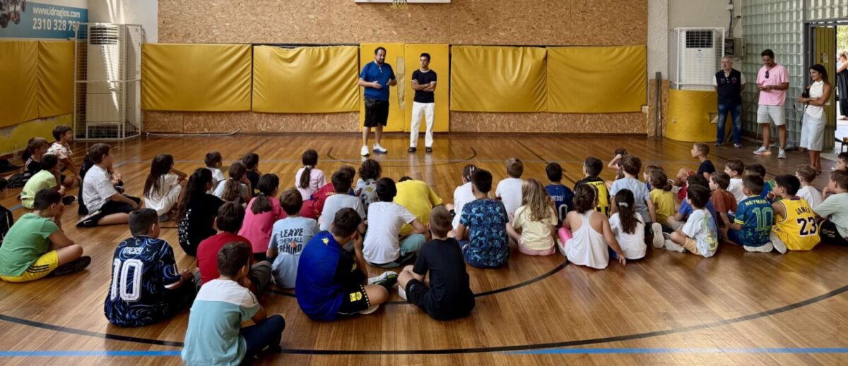 Ο Μανού Γκαρθία κοντά στα παιδιά του Summer Camp του Α.Σ. ΑΡΗΣ! (pics)