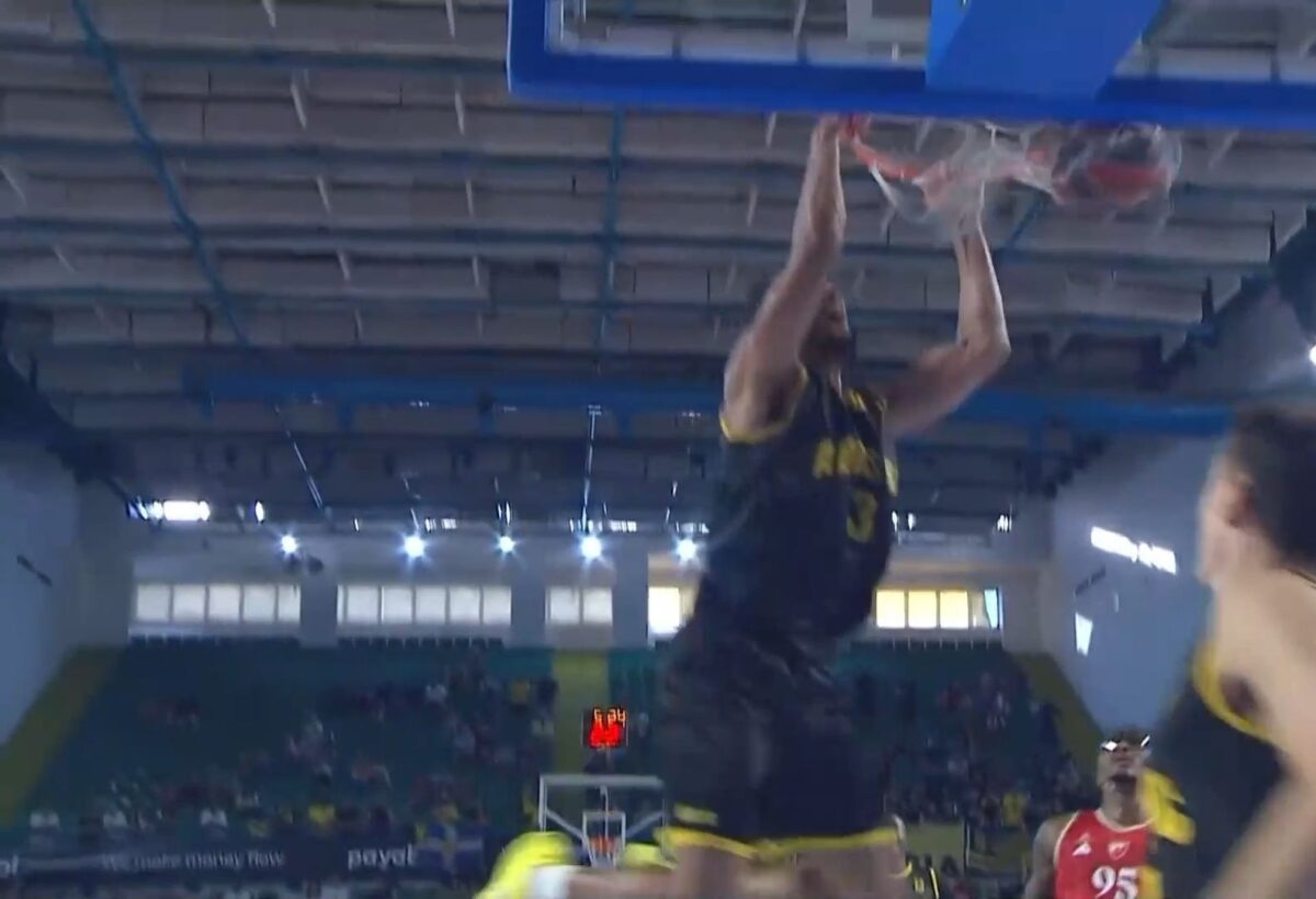Μαγικό alley-oop του Ντιμιτρίεβιτς στον Μπιρτς (vid)