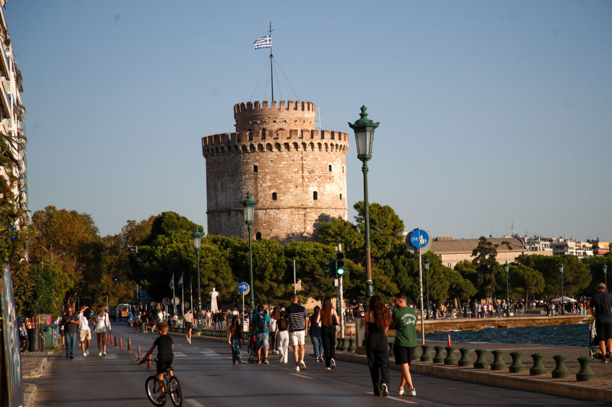 Θεσσαλονίκη: Αποκλείστηκε τμήμα στη Λεωφόρο Νίκης