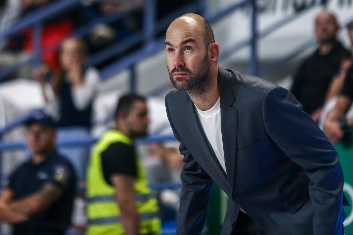 Μία ακόμα πρεμιέρα και ο στόχος της αντίδρασης