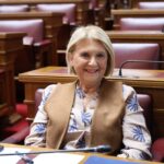 Άγρια κόντρα Βούλτεψη – Ακρίτα στη Βουλή (vid)