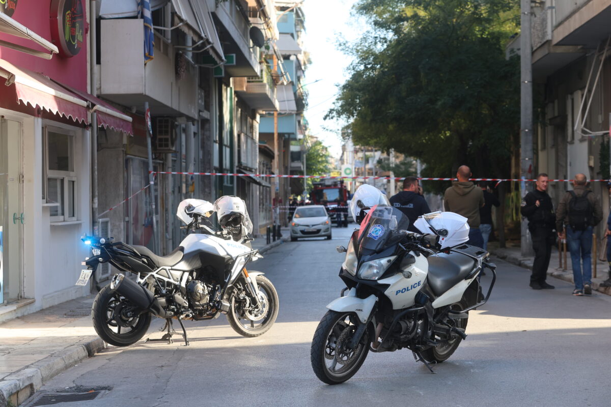 Έκρηξη με τραυματίες σε πολυκατοικία (vid)