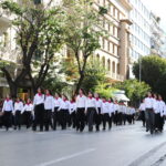 Θεσσαλονίκη: Με υπερηφάνεια και χειροκροτήματα η παρέλαση των μαθητών (pics+vids)