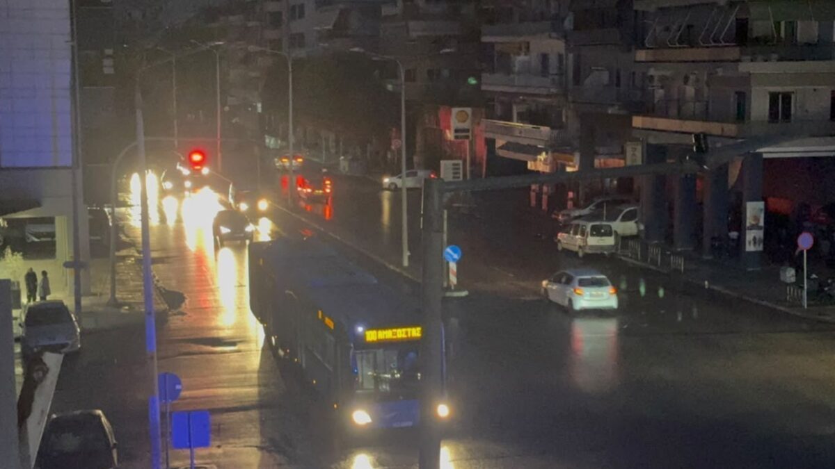Μπλακ άουτ από το πρωί στο κέντρο της Θεσσαλονίκης