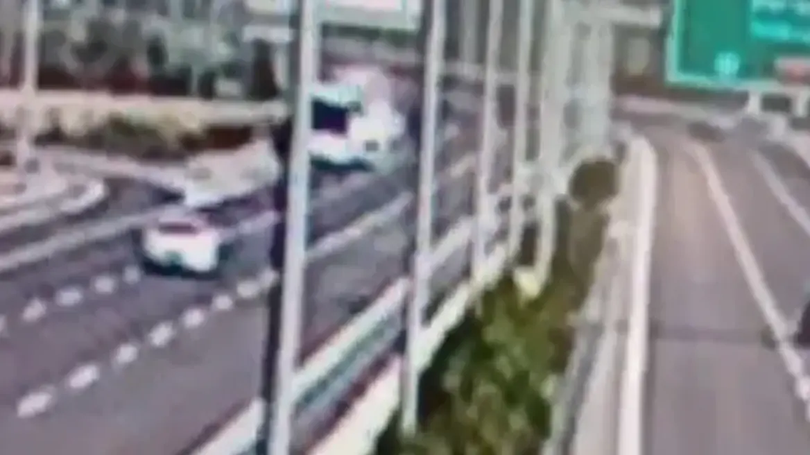 Συγκλονιστικές εικόνες από τροχαίο με 11 νεκρούς στην Τουρκία!